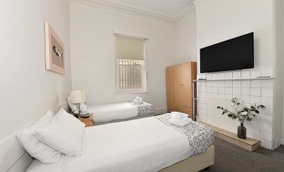 303 Rathdowne St, Carlton – Room 1