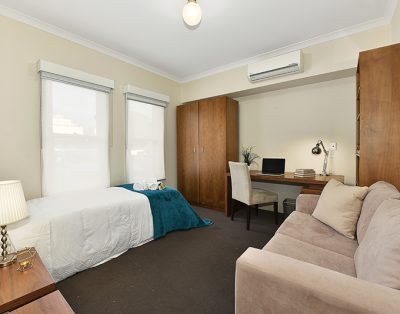 4 Carnarvon Street, Brunswick – Room 1