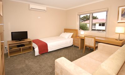 6 Peers St, Brunswick East – Room 10