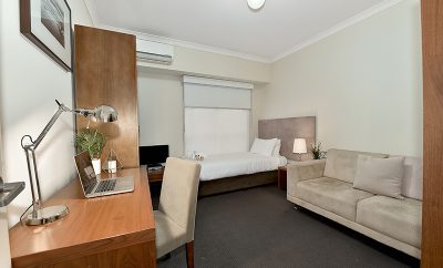 4 Carnarvon St, Brunswick – Room 2