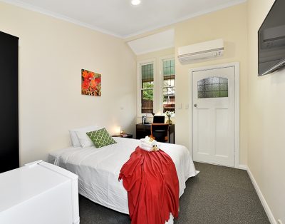 209 Brunswick Road, Brunswick – Room 2 (Private Bathroom)