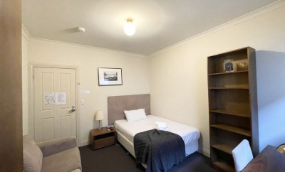 4 Carnarvon St, Brunswick – Room 4