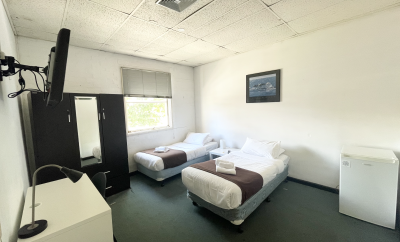 360 King Street, Melbourne – Room 8