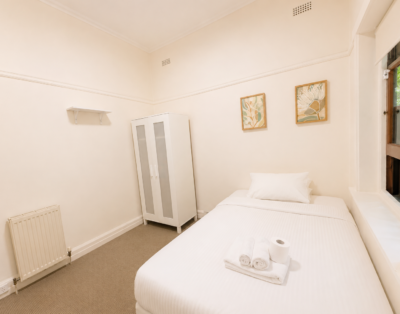96 Barkly Street, St Kilda – Room 3