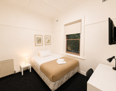 96 Barkly Street, St Kilda – Room 5