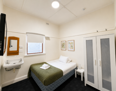 96 Barkly Street, St Kilda – Room 11