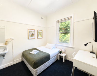 96 Barkly Street, St Kilda – Room 20