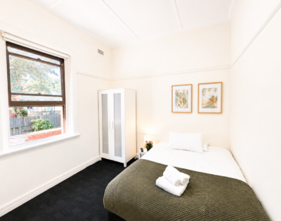 96 Barkly Street, St Kilda – Room 22